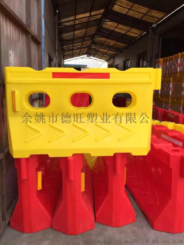 上海塑料水马批发、上海三孔塑料水马直销厂家