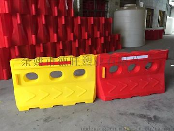 广州滚塑水马生产厂家、佛山滚塑水马生产供应商、进口PE原料制作